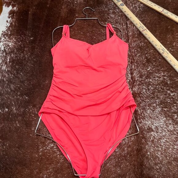 La Blanca Island Goddess Lingerie One-Piece Swimsuit Guava Pink 10 (M/L Est.) - Picture 10 of 10